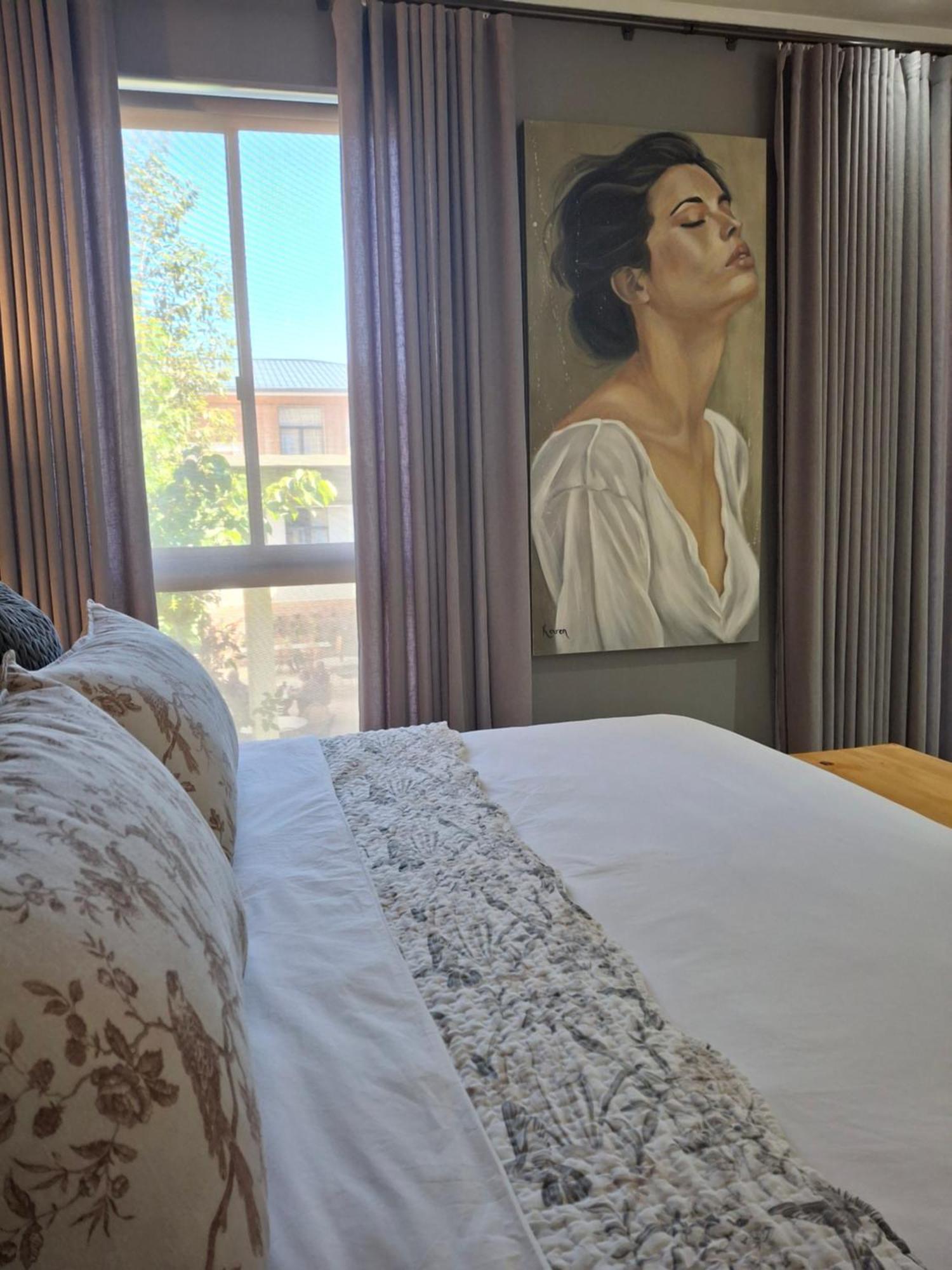 112 Luxury At The Gallery